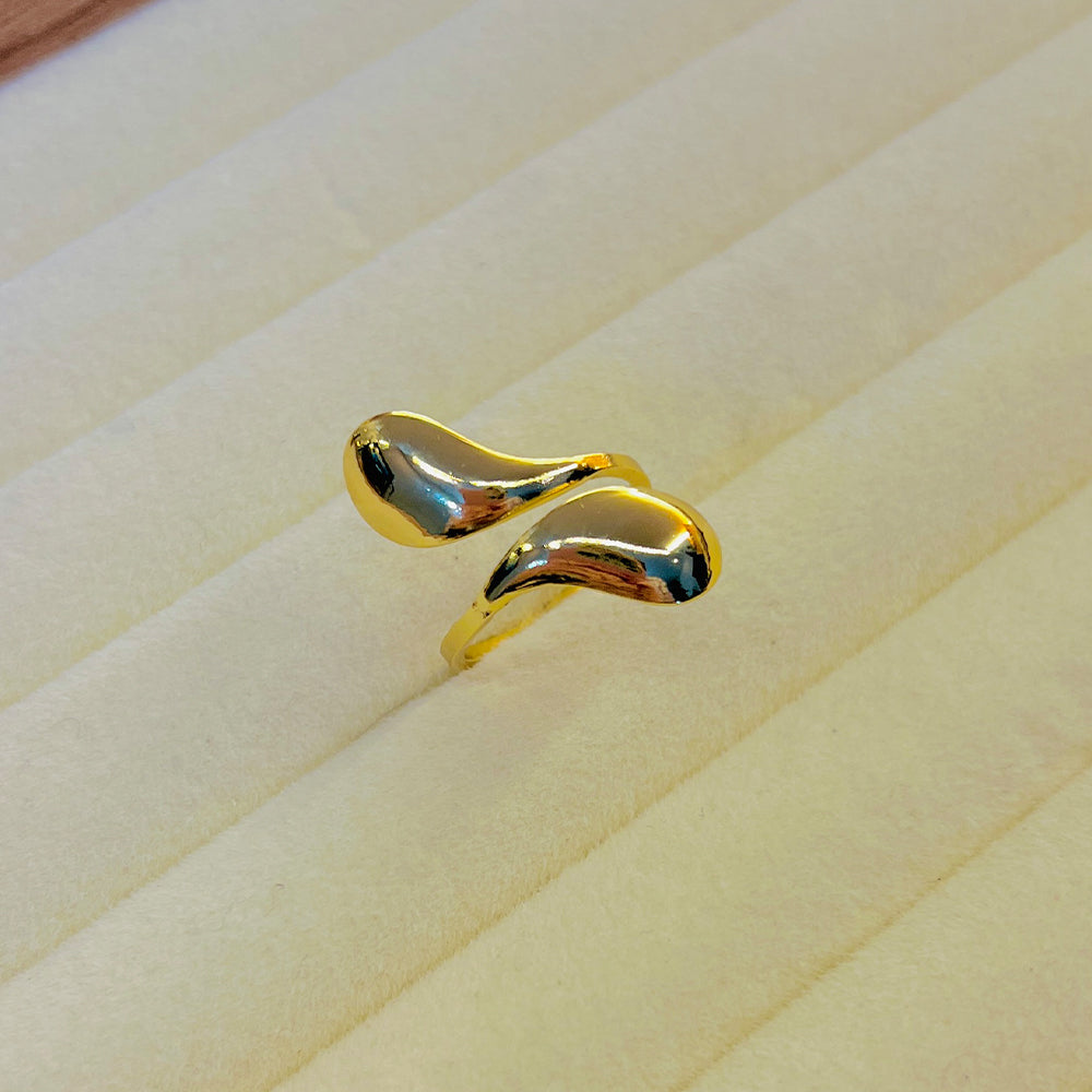 Twirl Adjustable Ring