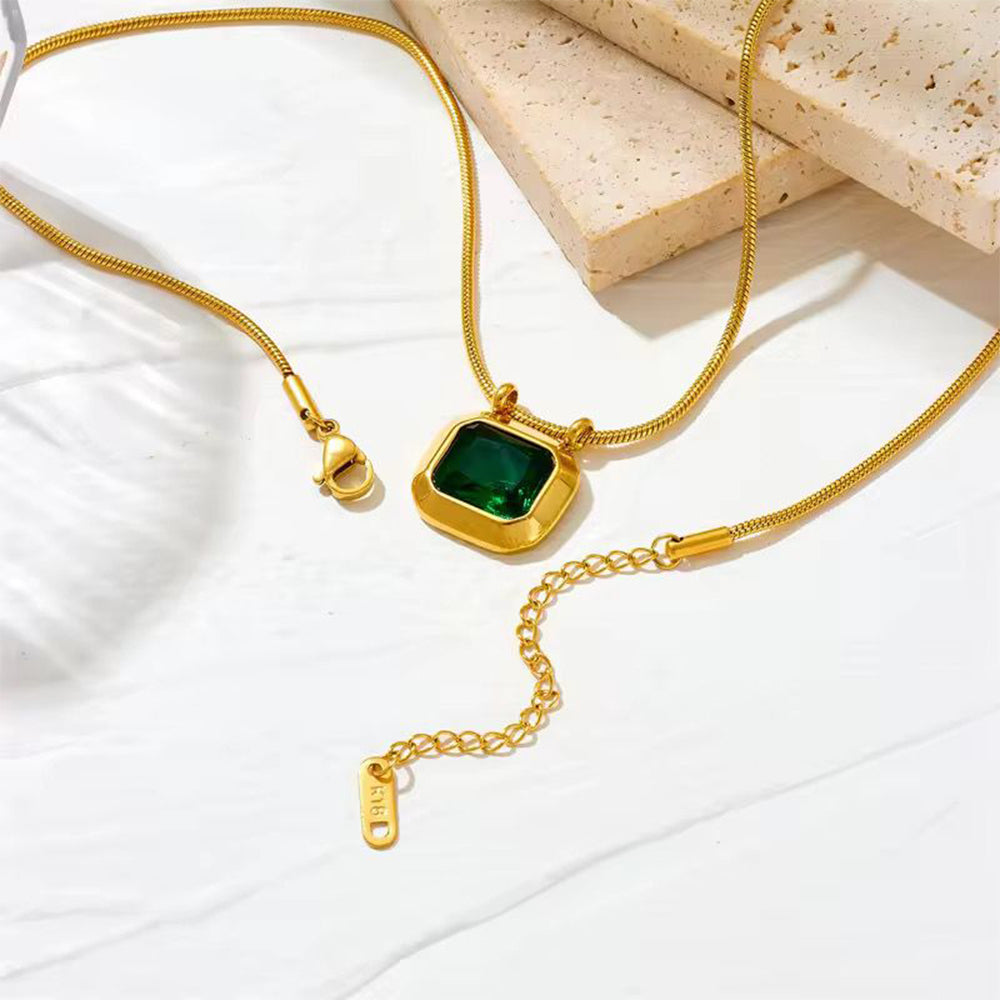 Emerald Grace Pendant
