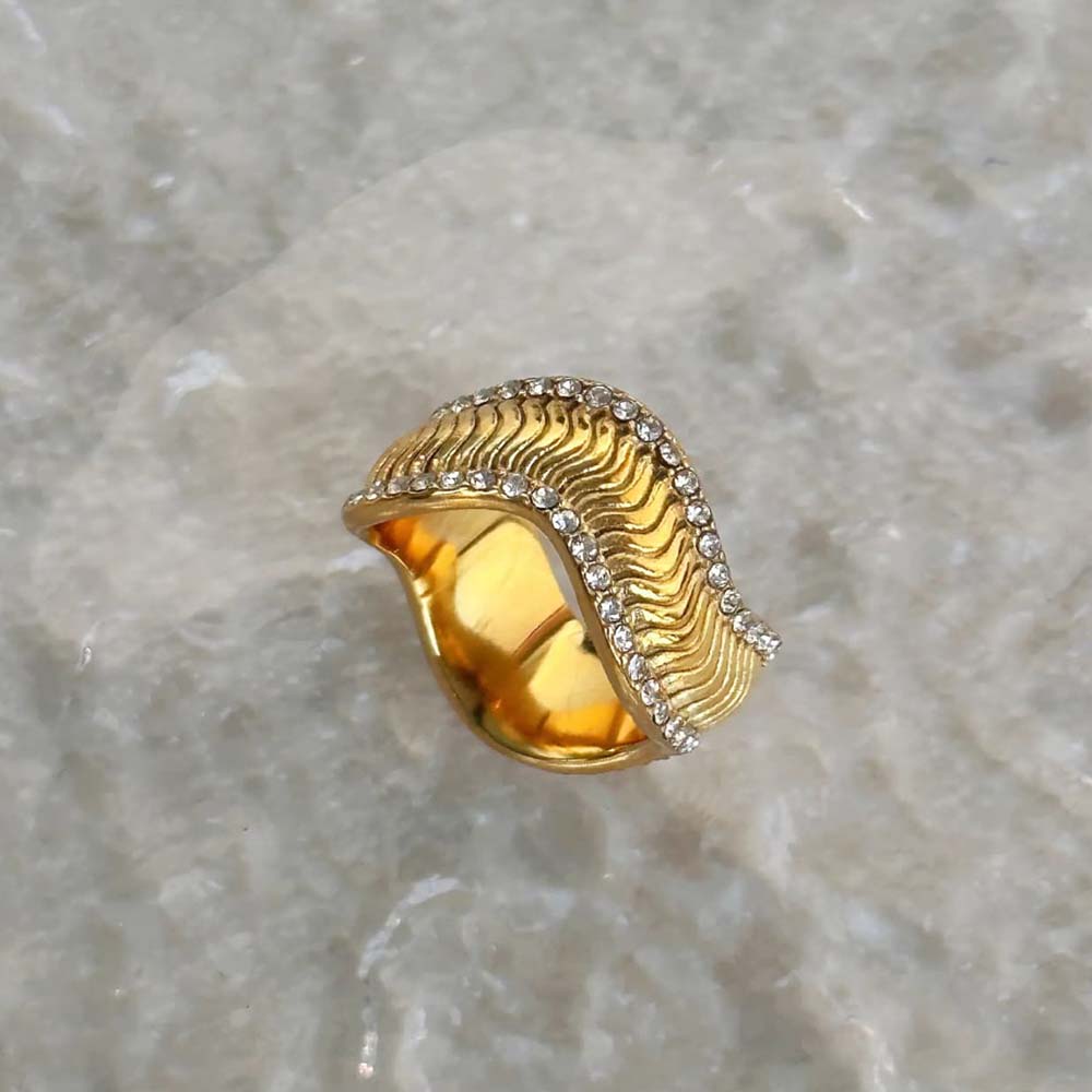 Sparkling Wave Ring