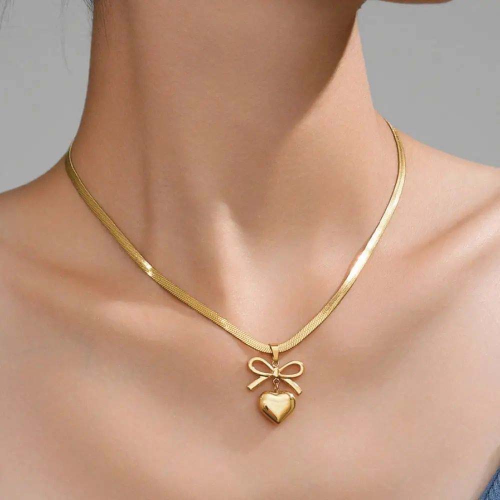 Bow knot Heart Pendant