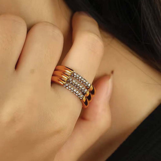 Triple layer zircon ring