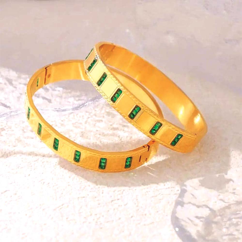 Emerald Grace Golden Bangle