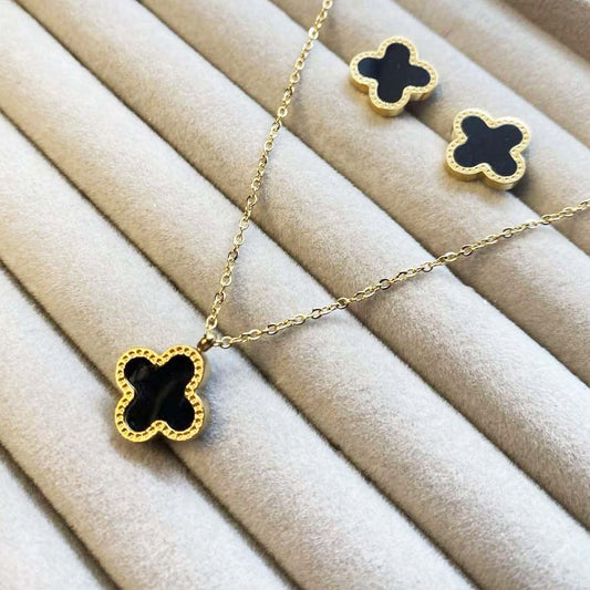 Black Clove Set ( pendant,studs)