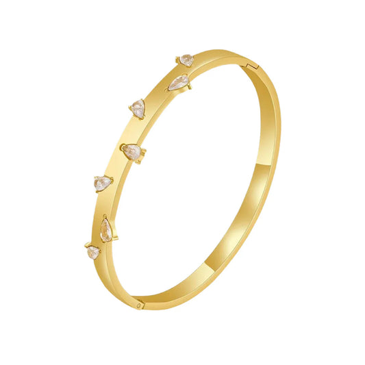 Caroline Bangle