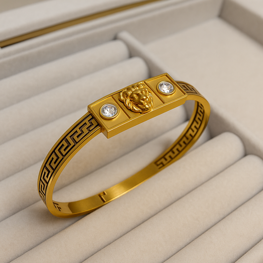 Royal Lady Diamond Bangle