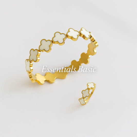 White Clover Motive Bangle Set