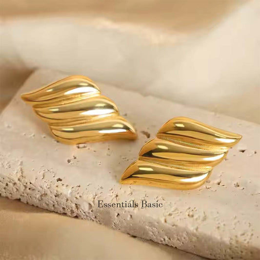 Chunky Wings Hoops
