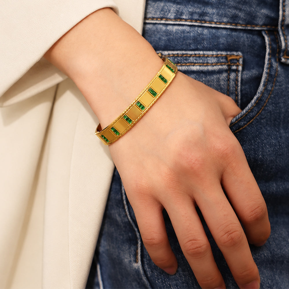 Emerald Golden Grace Bangle
