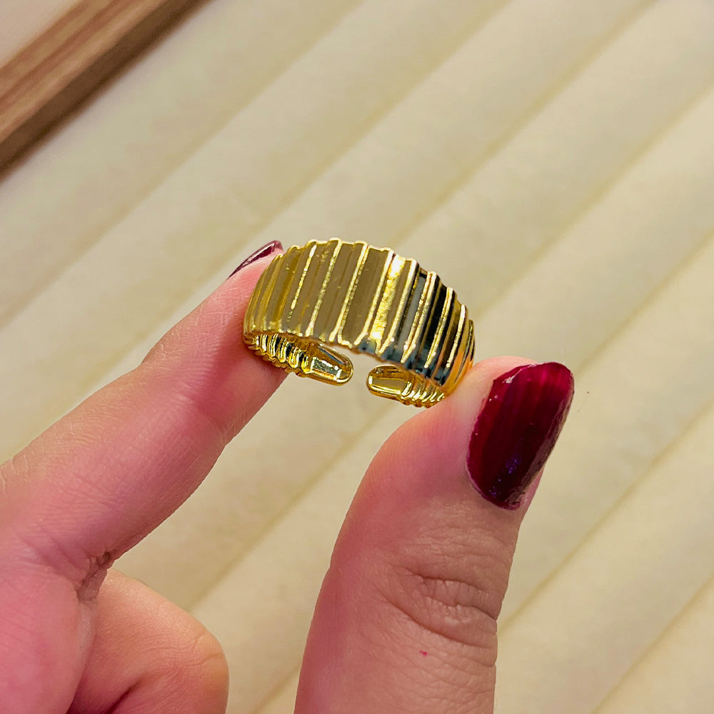 Linear Stripes Adjustable Ring