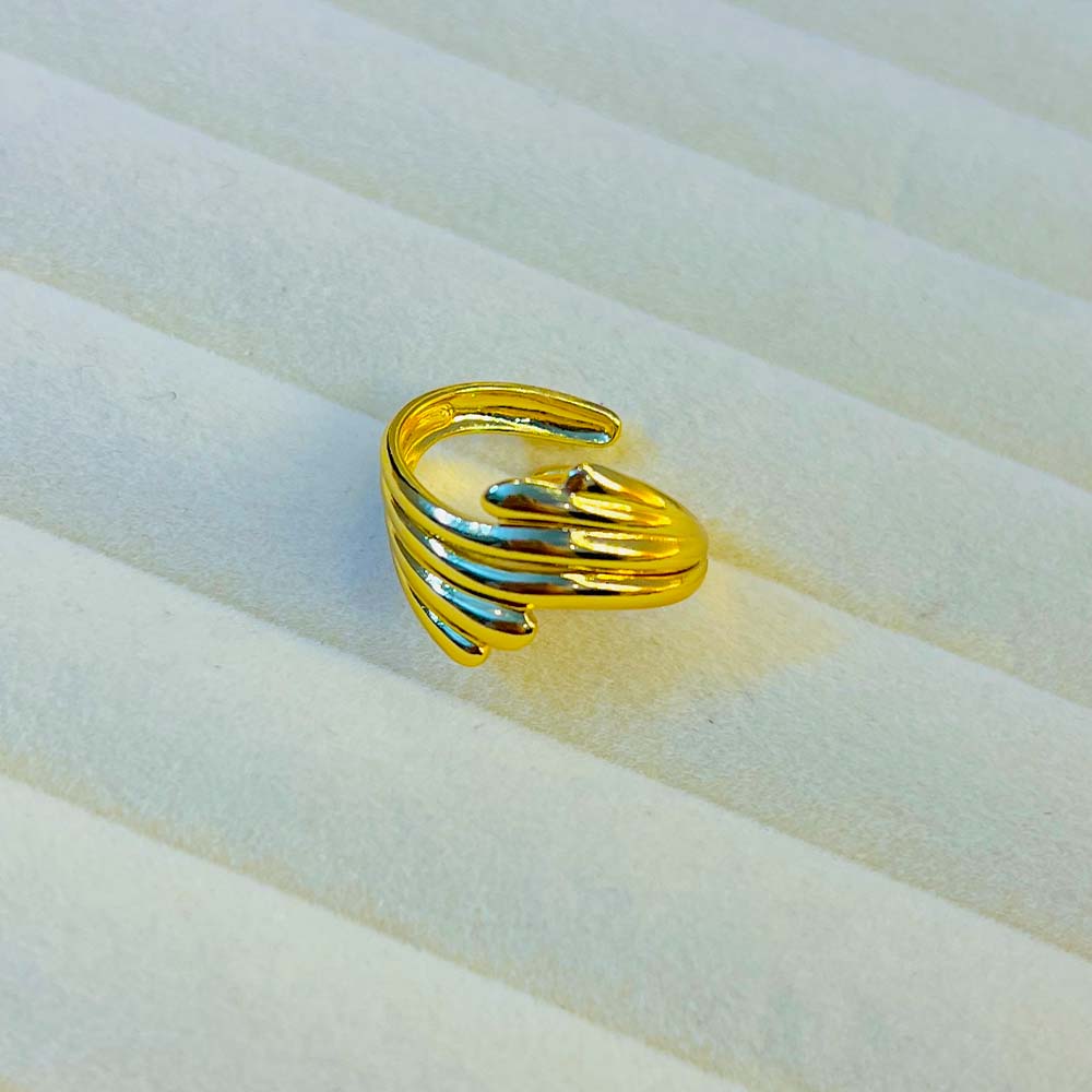 Swirl Adjustable Ring