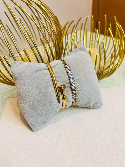 Trendy Stack 11