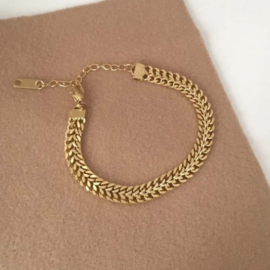 Spine Bracelet