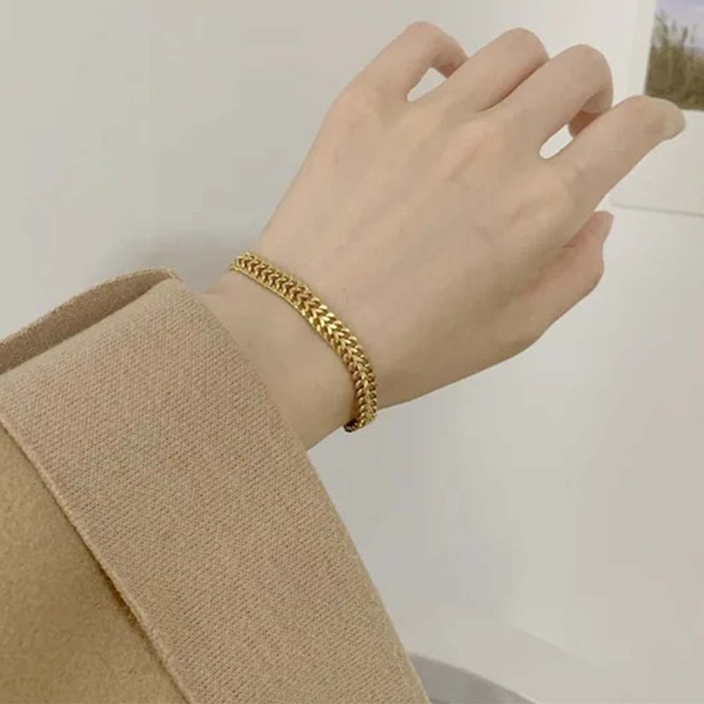 Spine Bracelet