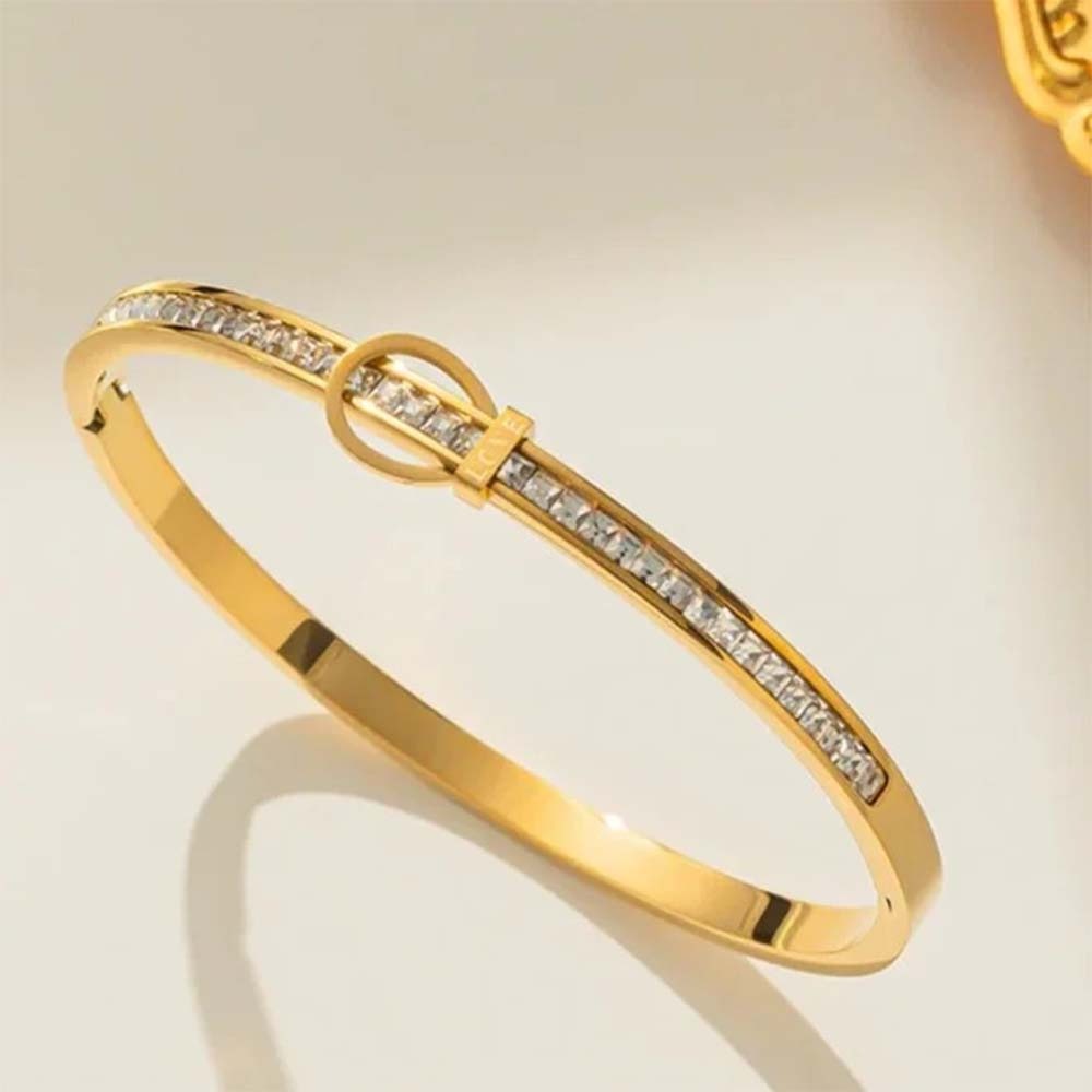 Luxe Loop Bangle