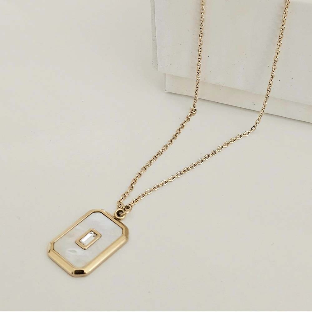 Ivory Frost Pendant