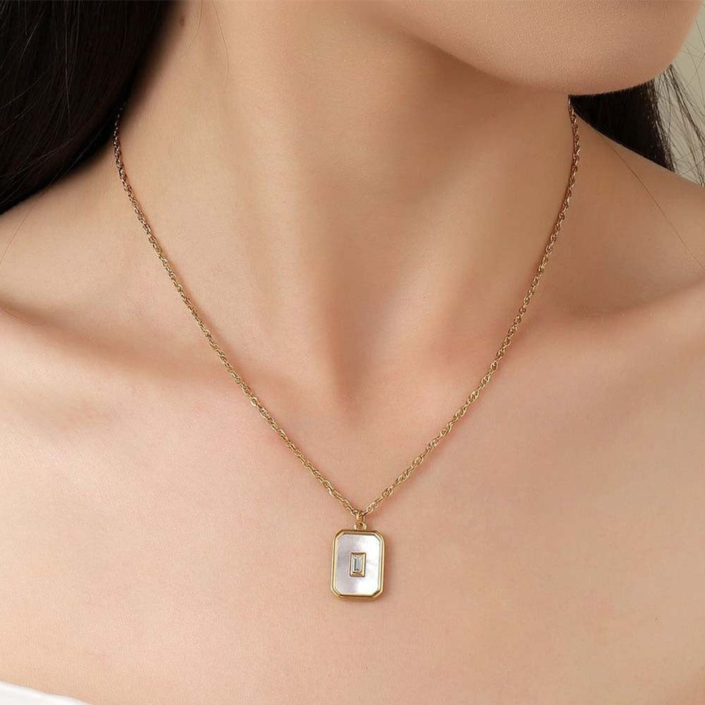 Ivory Frost Pendant