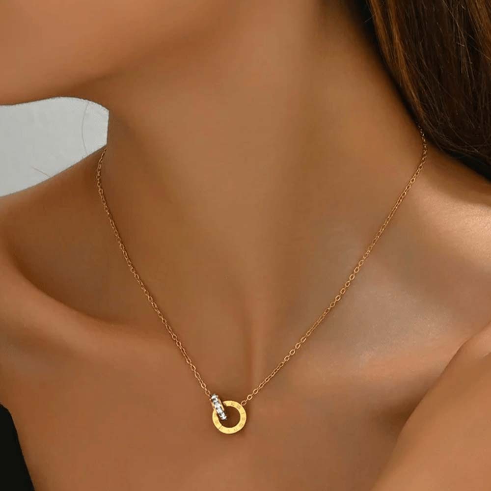 Interlocking pendant