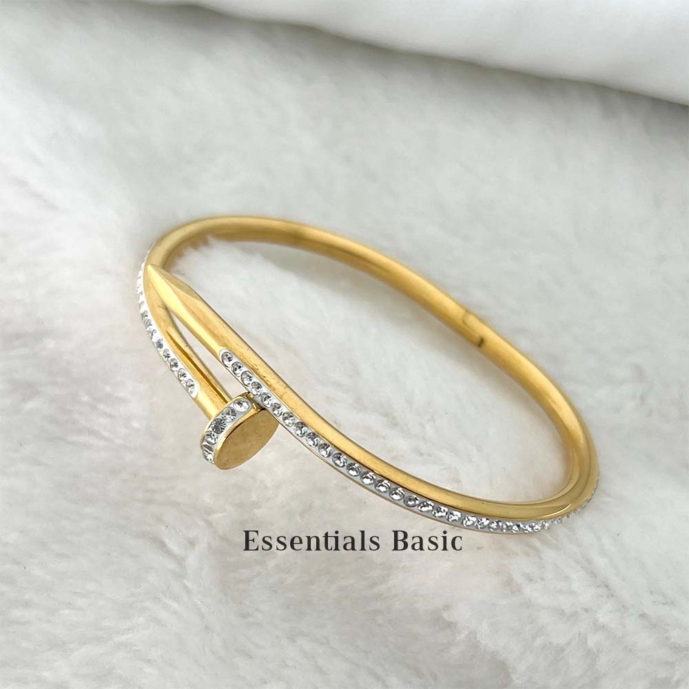 Nail Stone Bangle